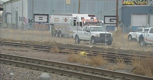 Fire Causes Brief Suspension Of RTD Trains In Denver - CBS Colorado