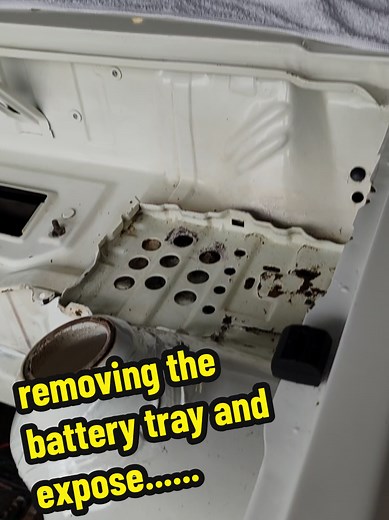 #cumbria #monster #monsterenergy #lakesdistrict #Classic #USA #UK #UK #white #loveyou #engine #engineering #muscle #ca #car #newtrend