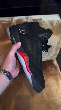 Jordan Brand previews upcoming Holiday 2026 footwear and apparel at NYFW 🔥 Which shoe gets your