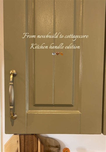 New Build to Cottagecore: Swapping Kitchen Handles for a Timeless Look 🤎