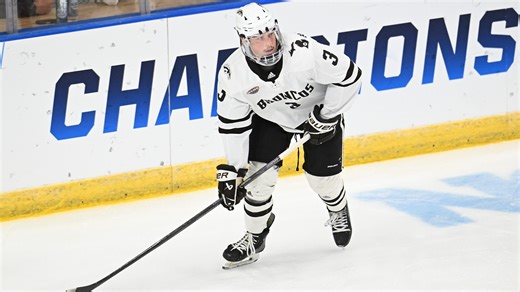 Frozen Four schedule: Times, TV channel, matchups for NCAA hockey tournament semifinals