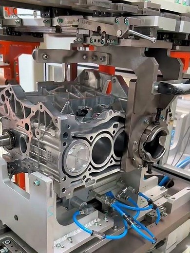 Engine piston rod assembly process- Good tools and machinery make work easy