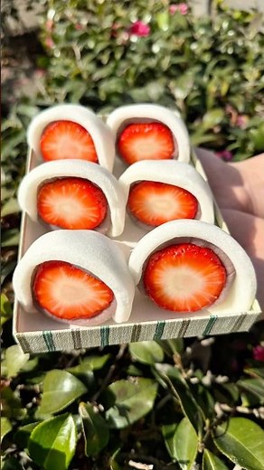 飲める極上のいちご羽二重餅🍓