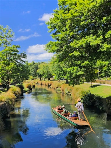 When visiting Christchurch, must visit: 1. Christchurch Tram (Ride) 2. Downtown city centre 3. Gondola Ride 4. Fancy Library 5. Gardens #newzealand #christchurch #bucketlist #nature #trip