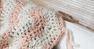 Tuto vidéo crochet : comment faire une bride en crochet facilement ?