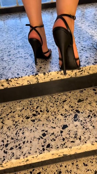 Extreme High Heels: Walk Tall in Stunning 15cm Stilettos