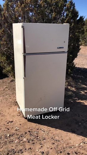 DIY Homemade Off-Grid Meat Locker From Non-Working Fridge