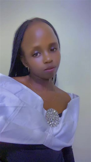 Mrs Diamonds 🦋🦊🐍 (@mrsdiamond70)’s videos with original sound - Mawut Chol Adheng Athooch