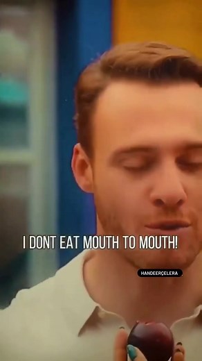 Form friends to lovers🥺 #handeercelfamily #handeerçel #handeerçeledit #handeerçelfan #handeercellove #hanker #loveinistheair #hankerspain #serkaneda #handmade #thebursin #thebump #reels #fox | Hande Erçel Era