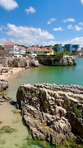 3.2K views · 68 reactions | How's this for an ocean view of the picturesque fishing village of Cascais, Portugal? Just west of Lisbon, Cascais is known for its sandy beaches, busy marina and beautiful array of mansions and exclusive residences. To discover how you can unlock this local gem with Trafalgar, visit: https://bit.ly/3kvvWiX ✈️  tiagotrafalgar on Instagram | Trafalgar Travel | Facebook