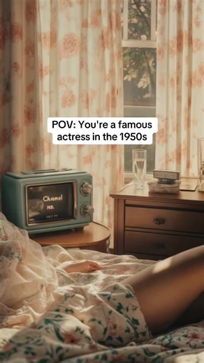 POV: You're a famous actress in the 1950s ✨🎀 #1950sAesthetic #VintageGlam #oldhollywoodvibes