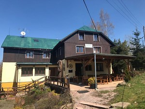 CHATA NA ŠPICI BENECKO  - Živéfirmy.cz