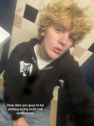 August (@augustknight)’s videos with original sound - dani