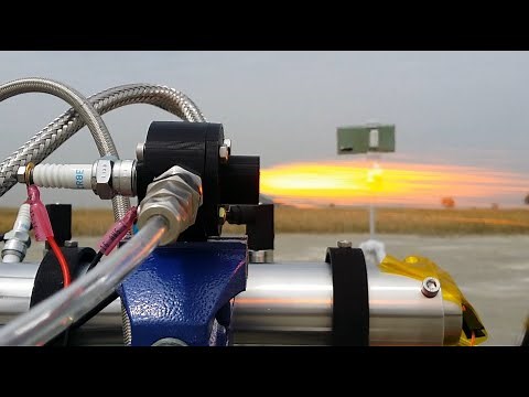 Hybrid rocket engine thrust test