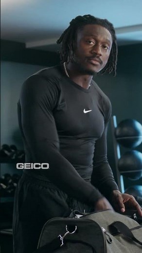 What's In AJ Brown's Bag? | GEICO Insurance