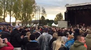 14K views · 66 reactions | Los geht's in Hagen bei Horses & Dreams mit den musikalischen Gästen aus Österreich. Marc Pircher macht den Auftakt. Aber natürlich warten alle auf Andreas Gabalier  Den Bericht vom Konzert und viele Fotos findet Ihr gleich hier: https://www.noz.de/artikel/888111 | noz.de | Facebook