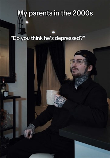 Therapy was a CD player #2000snostalgia #emokid #scenekid #y2kaesthetic #y2kstyle