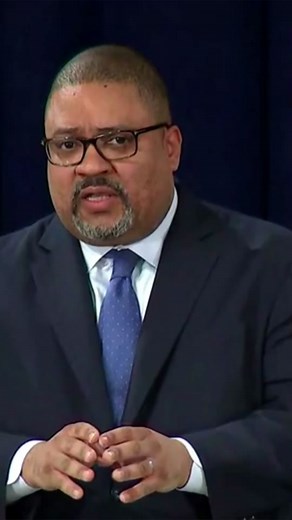 Manhattan DA Alvin Bragg alleges former President Donald Trump falsified business records as part of a “catch and kill” scheme to suppress negative information about him throughout his 2016 campaign. #news #trump #alvinbragg #indictment #trumpindictment #donaldtrump