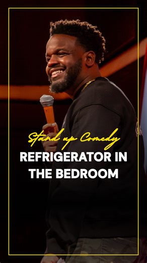 Ultimate fat behavior 😂 Watch the full clip on my YouTube channel. #standupcomedy #standupcomedyshow #barrybrewer #comedian #standupcomedian