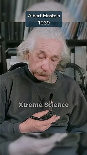 Albert Einstein in 1939 colorized form❤️#einstein