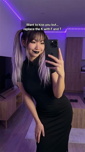 Follow my IG : gothgirldaisy for more. #emo #goth #tiktok #fyp