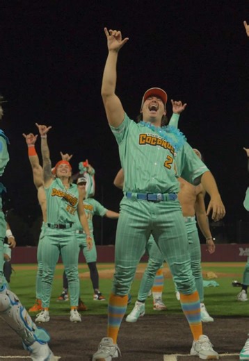 Loco Beach Coconuts Celebrate Their First Win in Banana Ball