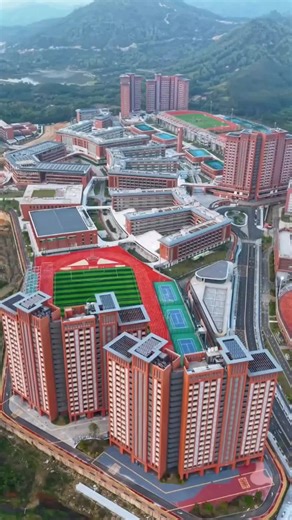 Shenzhen Middle School Facilities: Football and Badminton