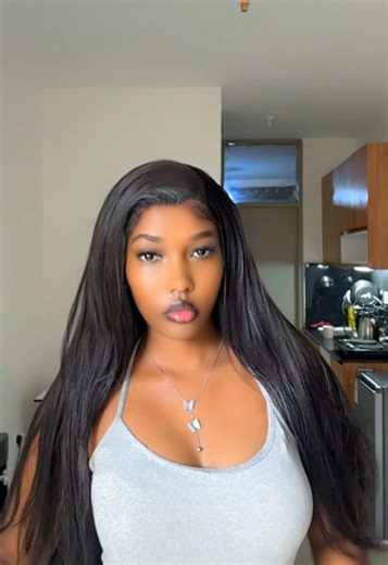 Do I Really Look Like سوليندا?