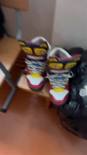 Учаться проходить легитчек #легитчек #legit #JeremyScott #Moncler #NubmerNine #Balenciaga #track