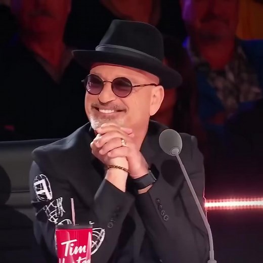 GOLDEN BUZZER 15-year-old Jade Mathieu Receives Howie's Golden Buzzer! | AGT BEST VIDEO point