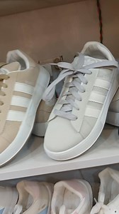 1.7K views · 17 shares | New COLLECTION Compos Size 37,38,39,40,41 4 Color The Queen للاحذيه و الشنط  العنوان/الزقازيق الزراعه تقسيم الحناوي الجديد شارع العشرين بجوار هايبر ماركت أبو السعود تليفون / ٠١٠٠١٠٥٥٦٤٠ | The Queen للاحذيه و الشنط | Facebook