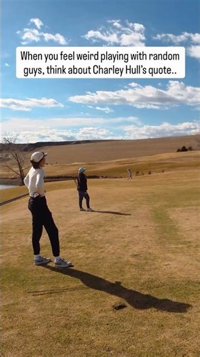 And they’re pretty quick on their feet 😅 #golf #golfgirl #golfer #golfshorts