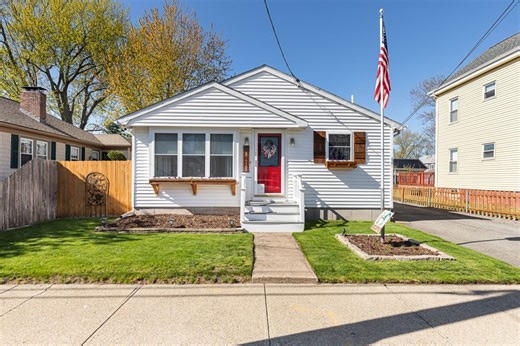 60 Greeley St, Pawtucket, RI 02861 - MLS 1411217 - Coldwell Banker