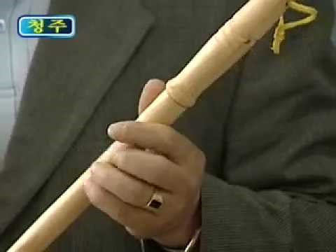vid0038 South Korea - school caning
