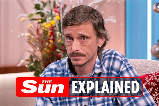 Who is Mackenzie Crook and what's the Worzel Gummidge star's net worth?