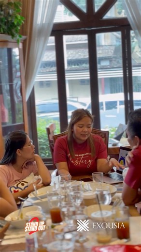 Project mastery training. When a real estate agent fully understand the details of the property; its layouts, pricing, deliverables, features and amenities and payment terms, it builds confidence in closing a sale. Enjoy yhe training process, it is where the skills are sharpened, mindset is built, confidence is developed. #Exousia #RealEstateJourney #TopSellers #SuccessStory #RealEstateAgent #StandUpToStandOut #HiringRealEstateAgents | Exousia Properties