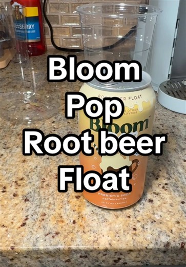 Bloom pop root beer float is so delicious and has an incredible flavor. Plus it’s a prebiotic which makes it even better. @Bloom Nutrition #tiktokshopcreatorpicks #bloomnutrition #bloompop #rootbeerfloat