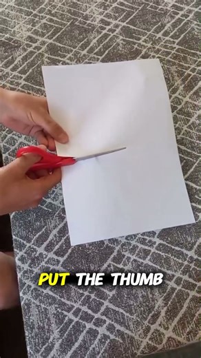 How to use scissors? Homemade.