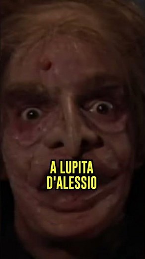 El Lonje Moco se quema por andar de chismoso 😂 #DerbezEnCuando #Humor #comedia