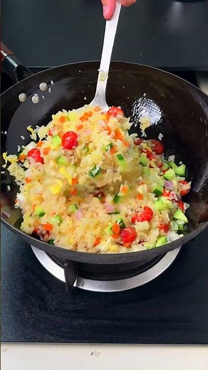 I Put Crawfish in Fried Rice… Now I Can't Go Back 🦞🍚