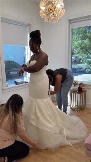 Train? What train? 👀✨ We added a hidden bustle so the dress is perfectly aisle-ready and easy to move in 🤍 Houston brides, your gown deserves a flawless fit! #HoustonBrides #MontroseTailorsAndBridal #BridalAlterations #WeddingDayReady #BustleTips #BridalGlowUp #HoustonWeddings | Montrose Tailors & Bridal