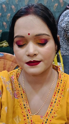 comment for makeup tutorial videos #makeuptutorial #makeupartist #makeover #fypシ #trendingshorts