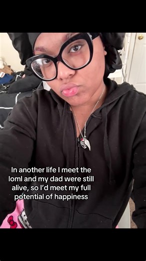 Im very happy n I love my boyfriend but it’s still very clear that I won’t be as happy as much as I’d like to be since you’re gone. Life sucks man! 🍅