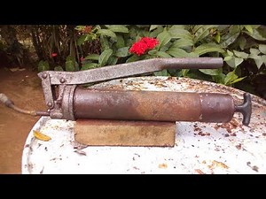 Grease Gun Restoration | OLD Rusty Grease Gun Restoration