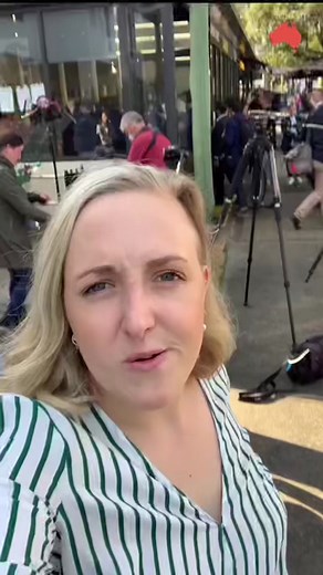 Even for journalists, mystery flights never get old. #election2022 #journalist #reporter #bts #pov #behindthescenes #Australia #AusPol #Labor #Liberal