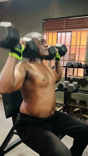 Dumbbell Shoulder Press 💪 Build Bigger Shoulders FAST | Best Shoulder Workout #ShoulderPress #viral