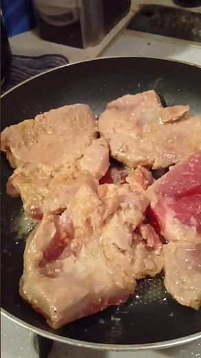 今日は豚肉の味噌漬けです #自炊 #夜食 #肉焼き