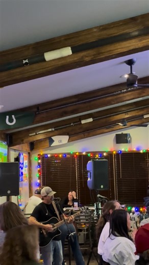 Live music tonight at Vaga EHT Dress warm and cmon out | EHT Vagabond