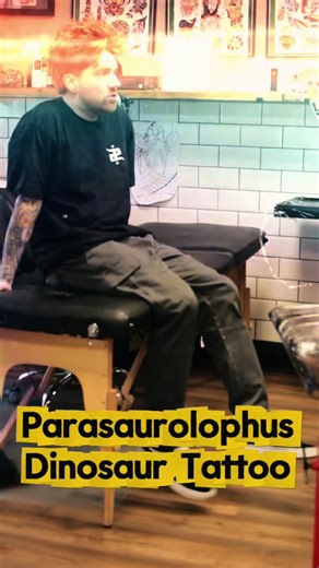 Just imagine having a job where you get to tattoo dinosaurs on people for a living 😭 What’s your favourite dinosaur and would you get it tattooed? I’ve already got an allosaurus. Tattooed at @Lucky In Love Tattoos #dinosaur #dinosaurtattoo #jurassicpark #animaltattoos #glasgow