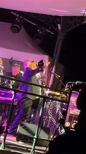 À Croix, hier, le chanteur « Gilbert Montagné » était en concert gratuit | Roubaix WEB